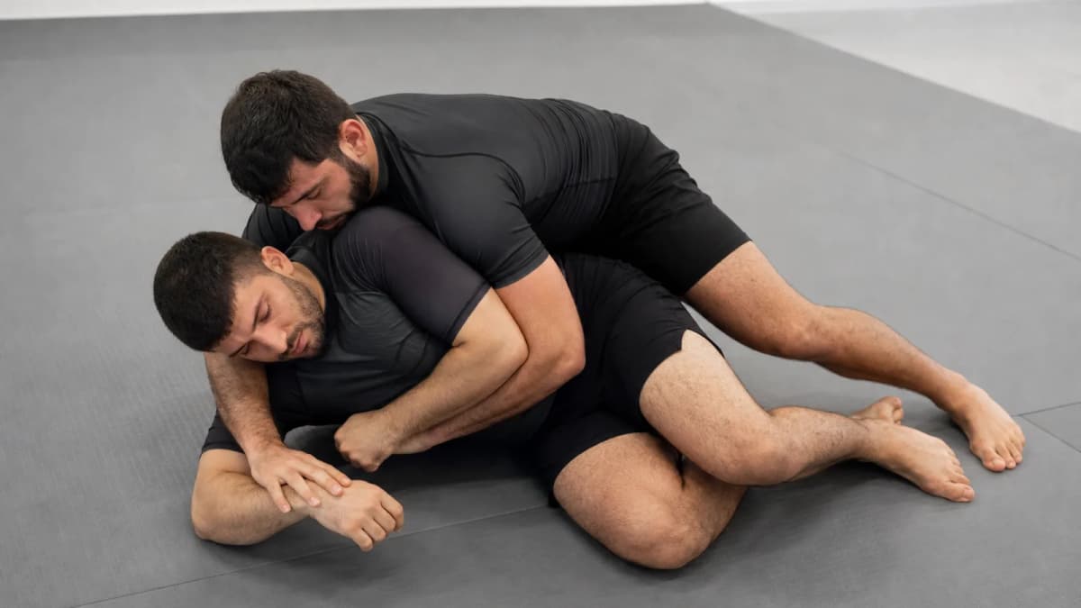 Body Lock Pass
